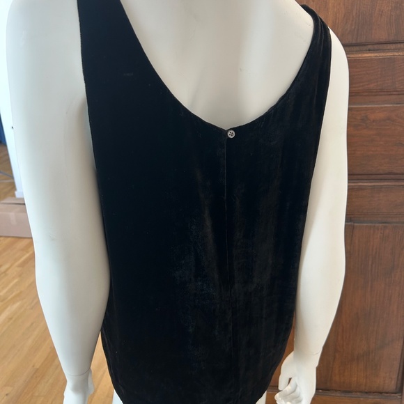 J Crew Black Velvet Lined Tank with Button Closure - L - Picture 5 of 10